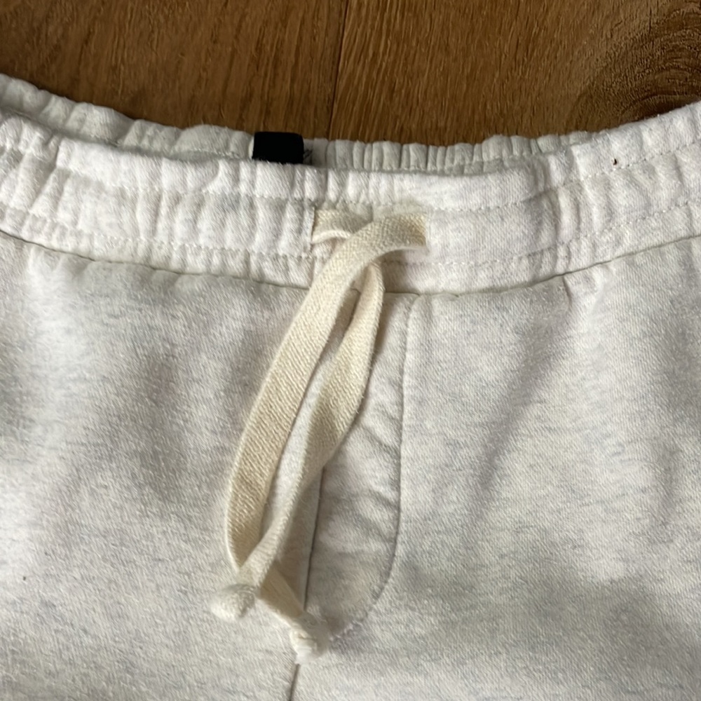 Roxy Ivory Joggers, side button pockets, drawstring waist, comfy soft loose fit - Picture 4 of 7